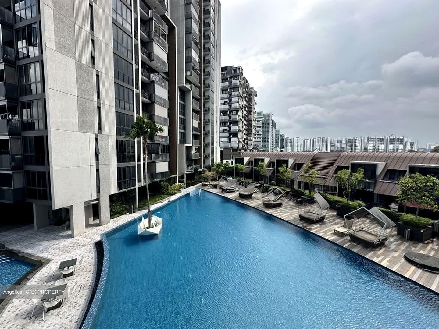 Sennett Estate (D13), Apartment #594128591